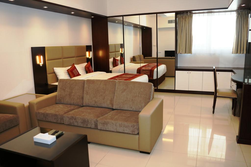 Al Faris 1 * Dubai