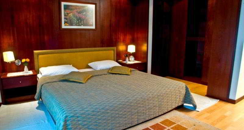 Al Faris 1 *